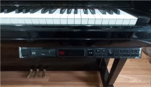 Jual Piano Bekas Yamaha U30BL