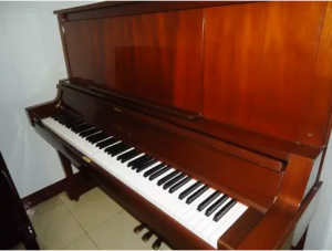 Jual Piano Bekas Yamaha Type W101