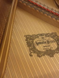 Jual Piano Bekas Yamaha S400 Grand Piano