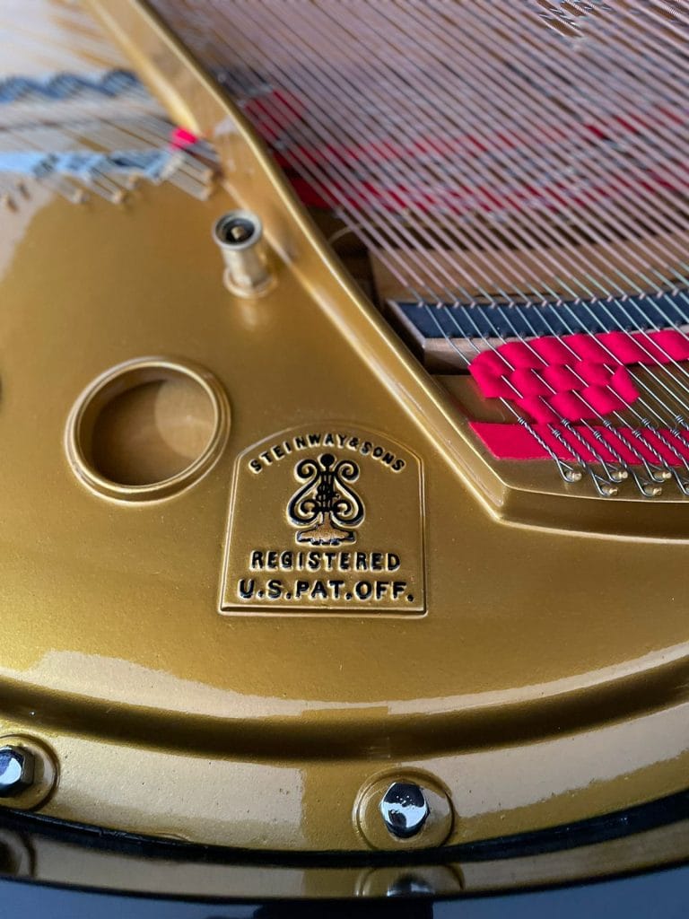 Grand Piano Steinway S