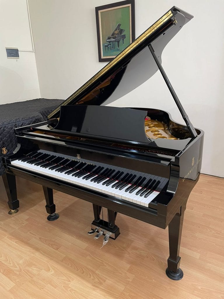Grand Piano Steinway S