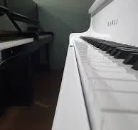 Piano Bekas Kawai No.480