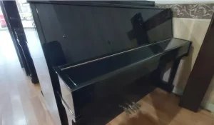 Piano Bekas Yamaha LU110TPE
